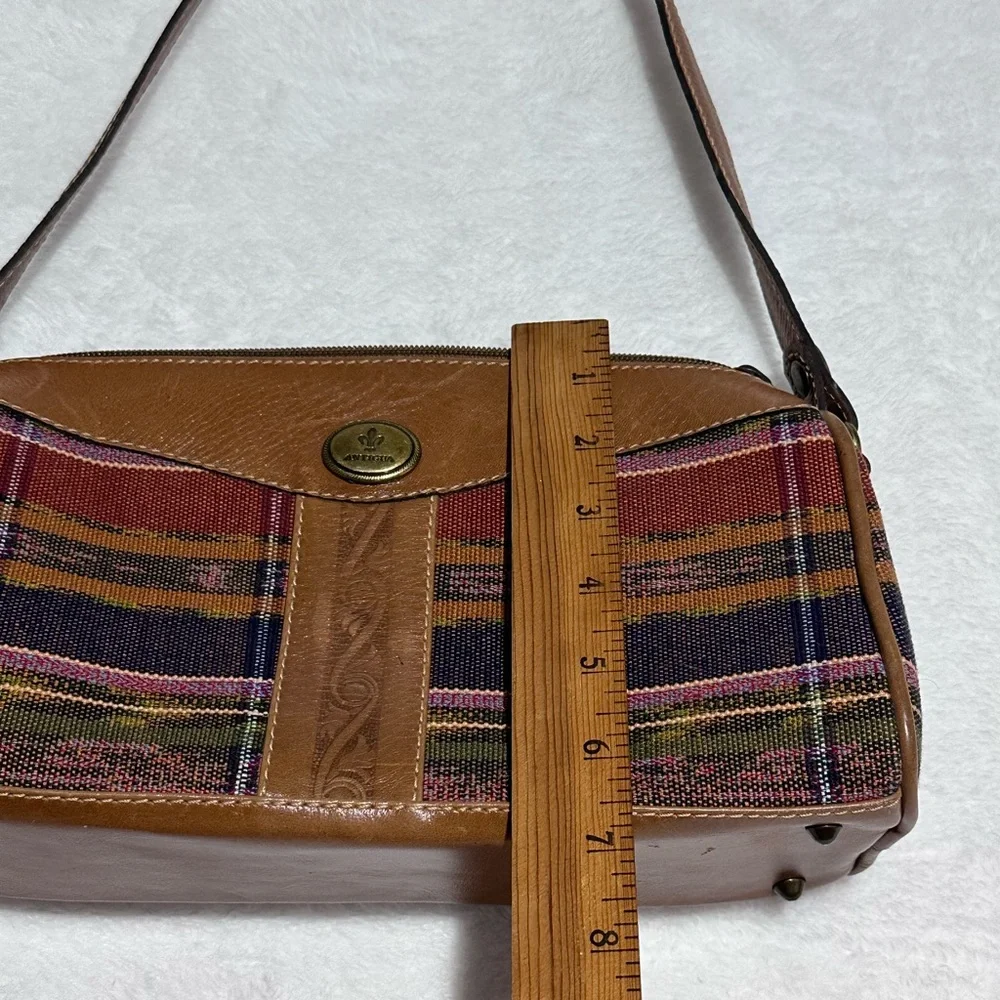 Antigua Pro Cuero Guatemala Woven Tapestry & Leather Handbag - Picture 10 of 11